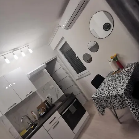 Maretico Apartamento Zadar